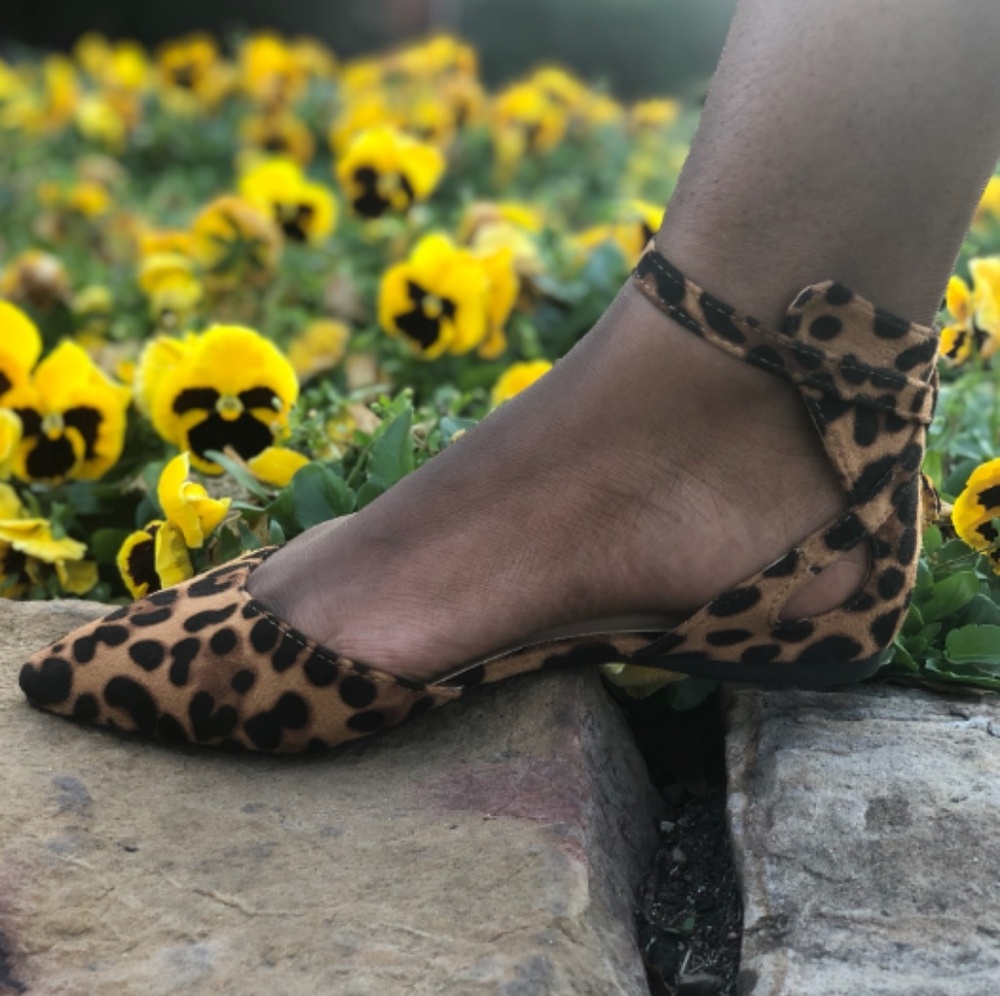Women's Leopard flats. - Picture 5 of 5